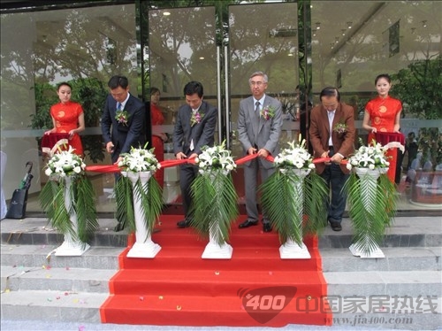 东陶TOTO:彰显欧陆风情 苏州旗舰店盛大开幕 东陶TOTO:彰显欧陆风情 苏州旗舰店盛大开幕
