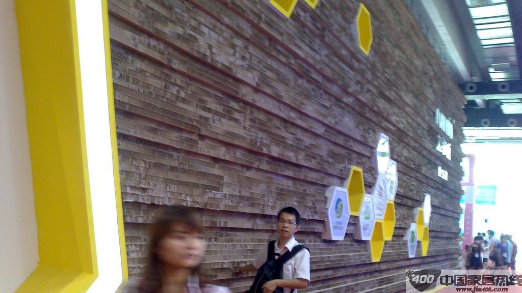 建博会现场:拉格格衣柜——最有创意最环保的展馆 建博会现场:拉格格衣柜——最有创意最环保的展馆