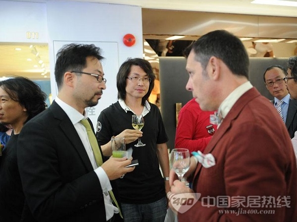 吉盛伟邦虹桥举办《米兰大师班6月开班酒会》 