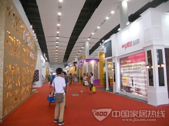 广州建博会软装展馆新风尚 郎图家居吸引众目光