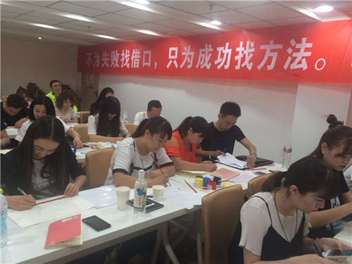 格莱美墙纸2016西北区软装培训圆满落幕！