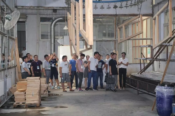 宏明泰门窗部分新经销商回家！