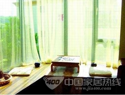 窗帘布艺走上时装路线 窗帘可登时装T台
