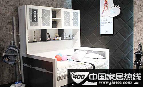 七彩人生男孩房 张扬个性色彩
