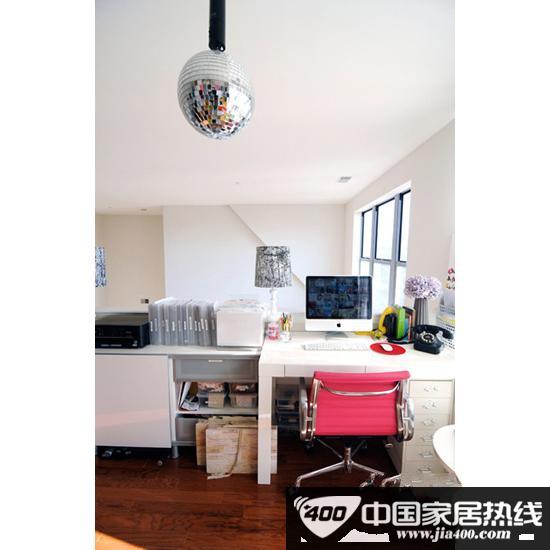 18万装出炫彩loft 疯狂堆叠收纳省空间