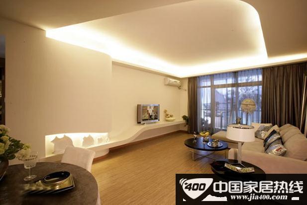 仿木瓷砖经典运用 打造现代简约居室