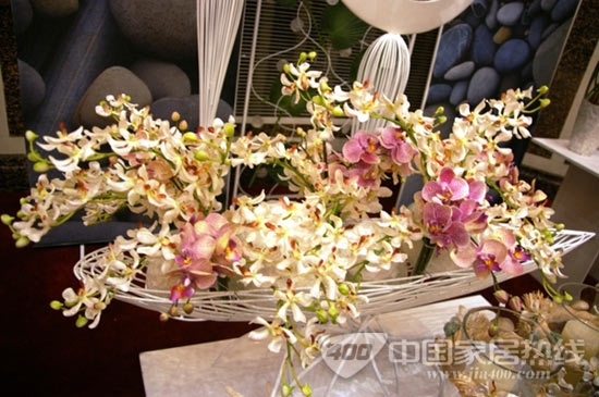 家居软装仿生奇花功效多 以假乱真的完美配角