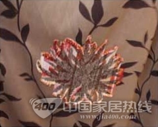 雅丝特简欧菊花系列窗帘:高雅华贵婚房首选 雅丝特简欧菊花系列窗帘:高雅华贵婚房首选