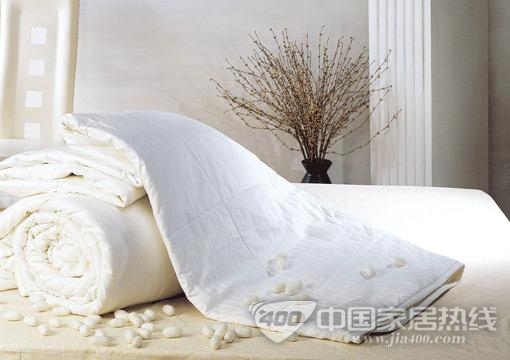 把握家纺质量关，蚕丝被不应沦为“替罪羊”