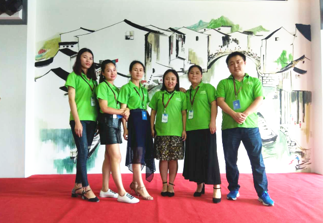 基础班改革！如鱼得水商学院·第1届导购精英班华丽开课！