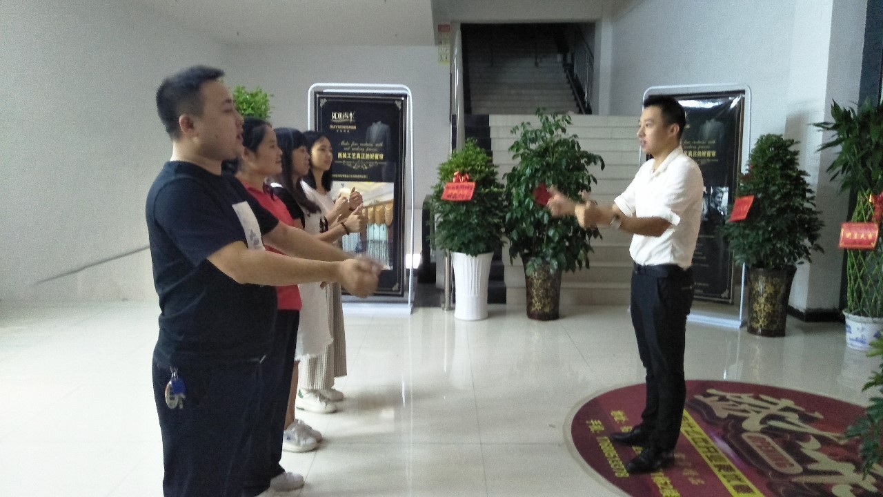 捷报捷报！如鱼得水迎来新成员吉首店，首战以62单70万销售额的佳绩告捷