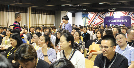 热烈祝贺如鱼得水2017（秋）新品发布会暨墙布强势发布圆满成功