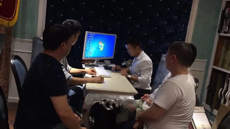 如何让成交变简单?窗帘界大咖现身微课堂倾情相授! 如何让成交变简单?窗帘界大咖现身微课堂倾情相授!