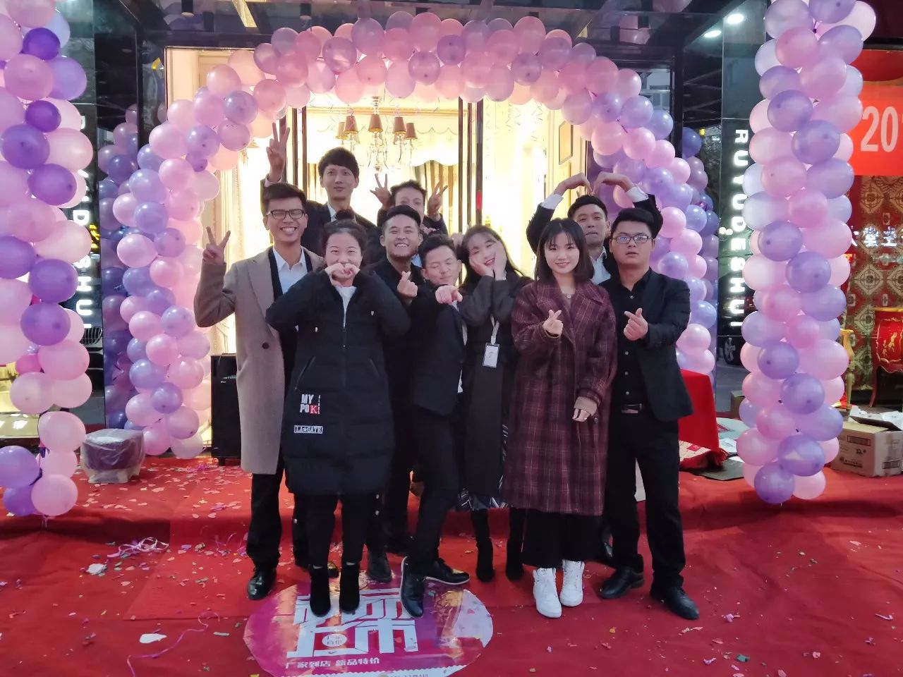 项目精英团队再次出征，银川店20天成交80单，收现72万，预计销售额高达165万！