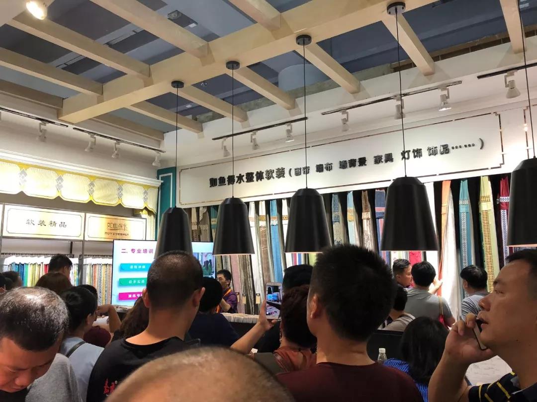 如鱼得水整体软装重磅亮相2018中国建博会火爆招商