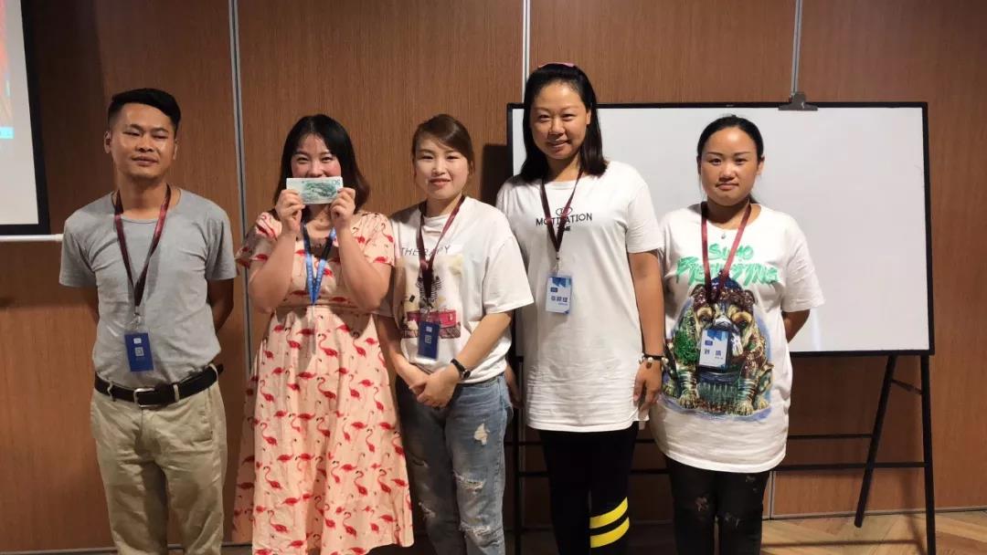 如鱼得水商学院 | 第十三届导购精英班圆满结业