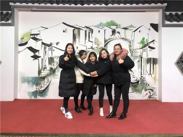 商学院 | 第八十七届导购精英班,圆满结业! 商学院 | 第八十七届导购精英班,圆满结业!
