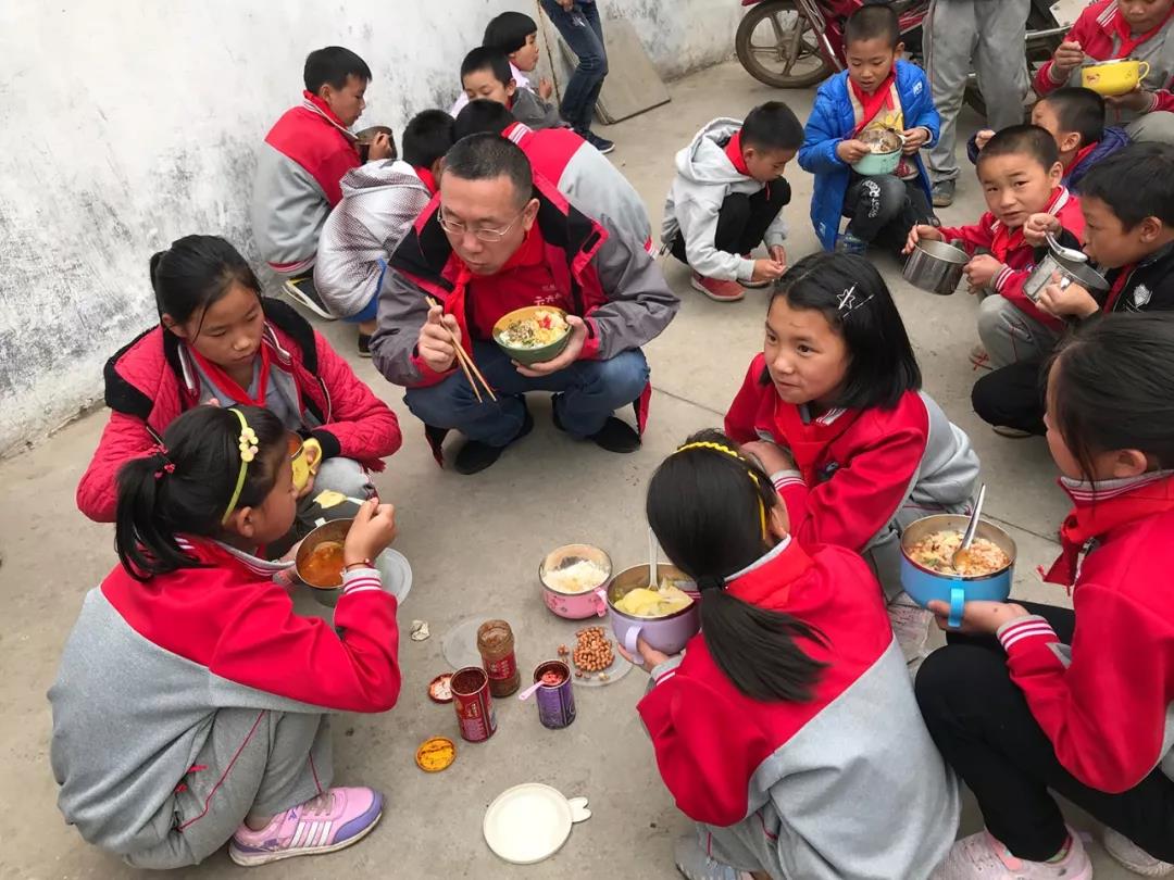 偏远山区,让爱传递更远——鱼跃公益云南行第一站:云瑞完小 偏远山区,让爱传递更远——鱼跃公益云南行第一站:云瑞完小