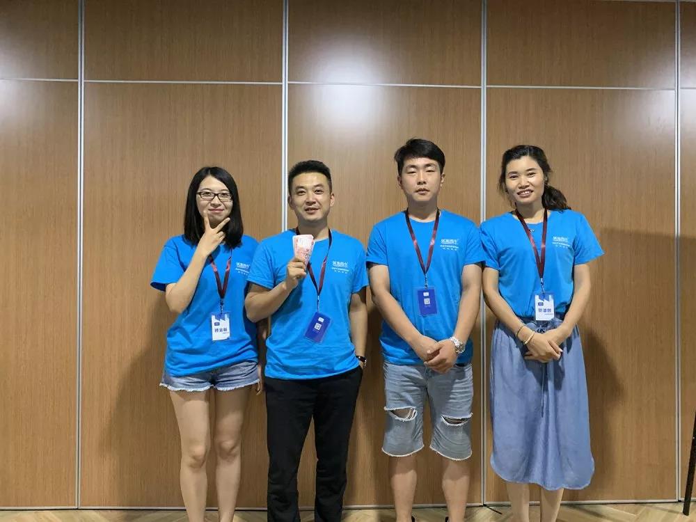 见证！如鱼得水·商学院《第100届导购精英班》