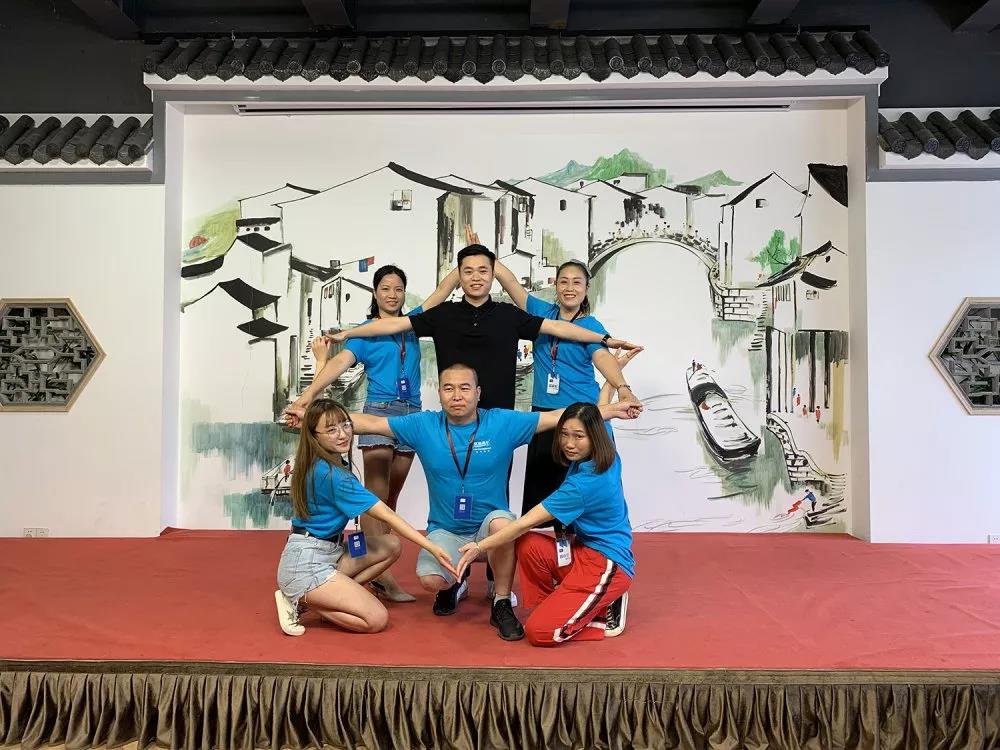 见证！如鱼得水·商学院《第100届导购精英班》
