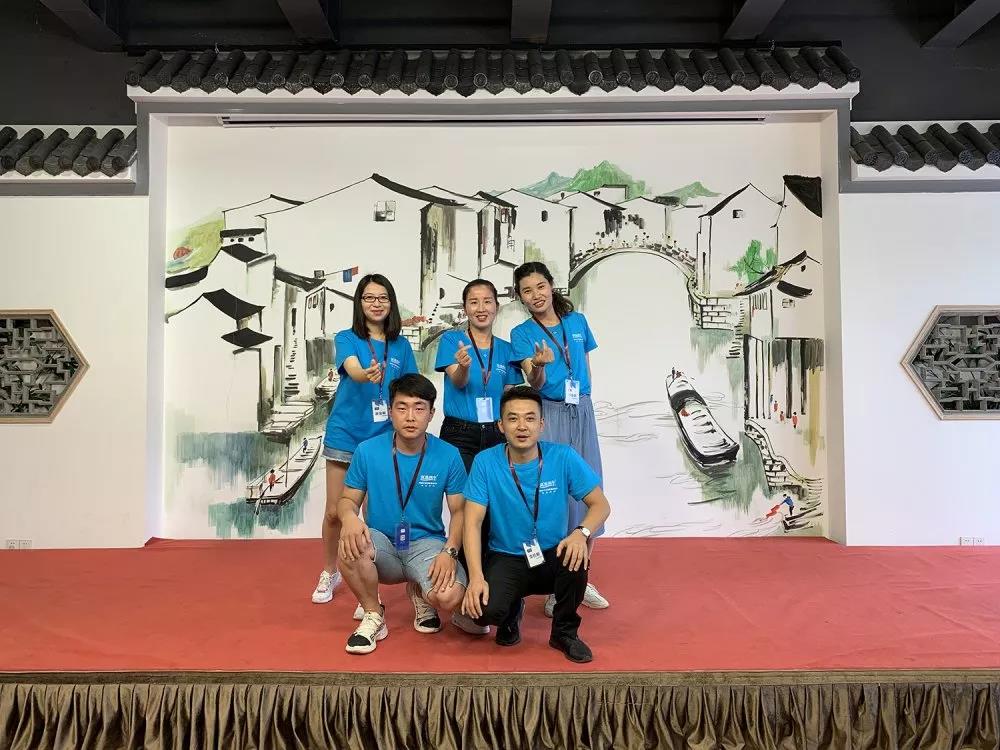 见证！如鱼得水·商学院《第100届导购精英班》