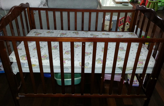 好孩子婴儿床安装图和安装方法