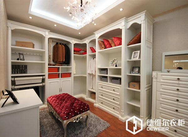 德维尔衣柜效果图