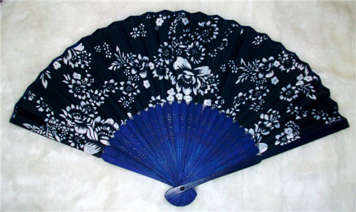 最新蓝印花布工艺品图片精选 最新蓝印花布工艺品图片精选