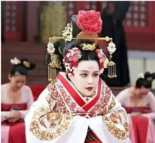 神秘人惊现慧亚2015年会,是惊喜还是惊吓? 神秘人惊现慧亚2015年会,是惊喜还是惊吓?