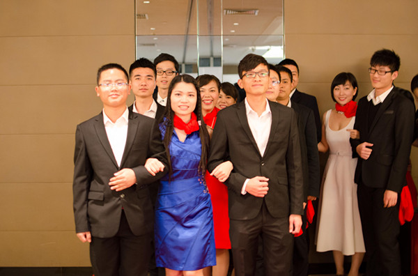 神秘人惊现慧亚2015年会,是惊喜还是惊吓? 神秘人惊现慧亚2015年会,是惊喜还是惊吓?