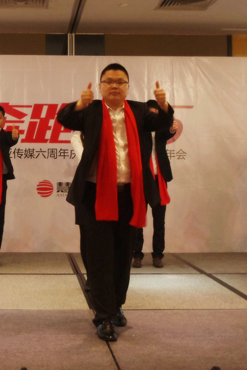 撕逼大战是这样玩的？我读书少你不要骗我