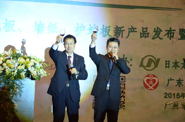 义晟：抗病毒PVC地板、墙纸、护墙板面世
