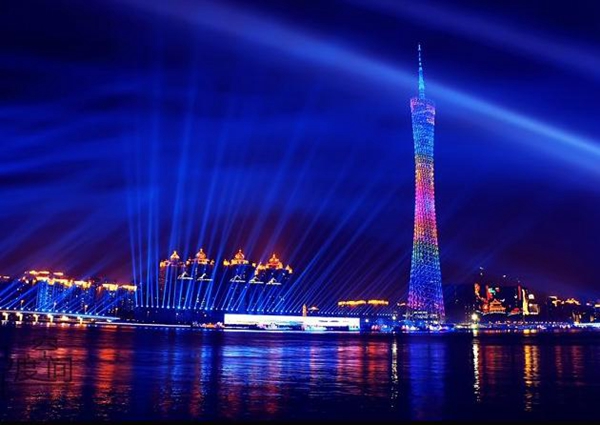 2015广州建博会举办在即 白天逛展晚上看广州夜景