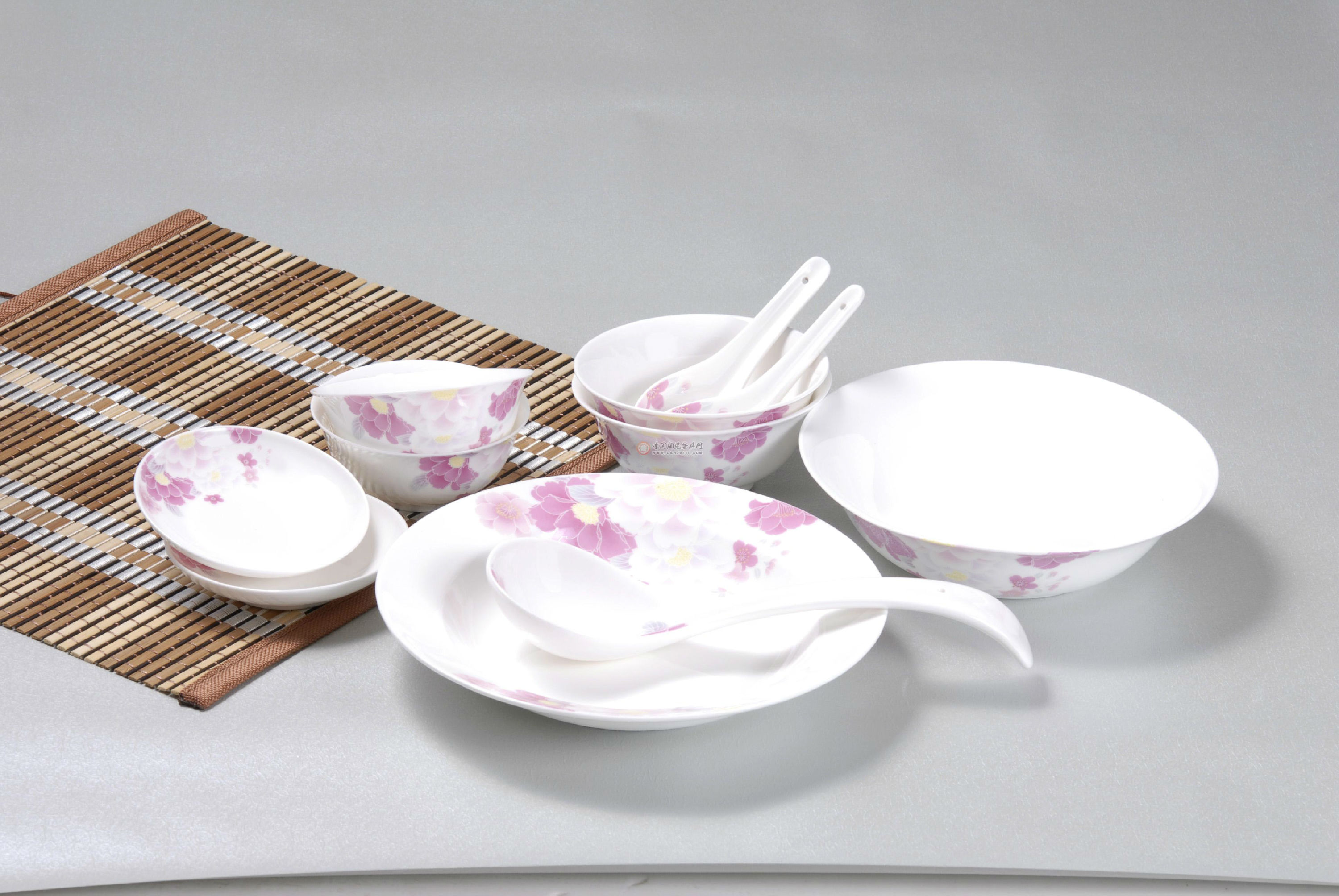 骨瓷餐具什么牌子好 十大品牌有哪些 骨瓷餐具什么牌子好 十大品牌有哪些