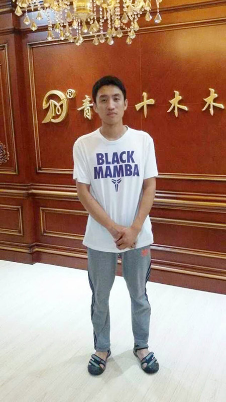 十木木门潍坊经销商郑金刚：以优质服务占领市场