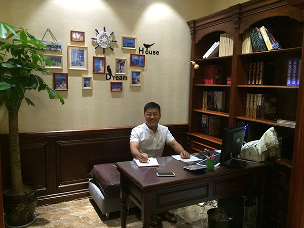 动动佳石家庄经销商刘鹏：专业专职建关系 反馈及时酿通路