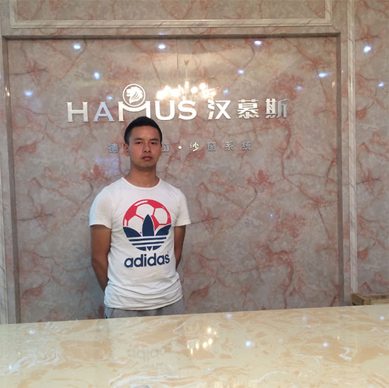 汉慕斯门窗宜春经销商龚云：公司就是我坚实的后盾