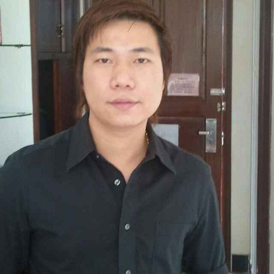 御绣墙布珠海经销商庞杰：树立良好的品牌，完善服务