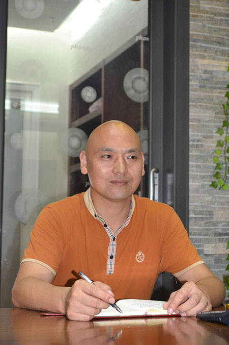 澳普利发门窗株洲经销商郭建军:共同进步,永不止步 澳普利发门窗株洲经销商郭建军:共同进步,永不止步