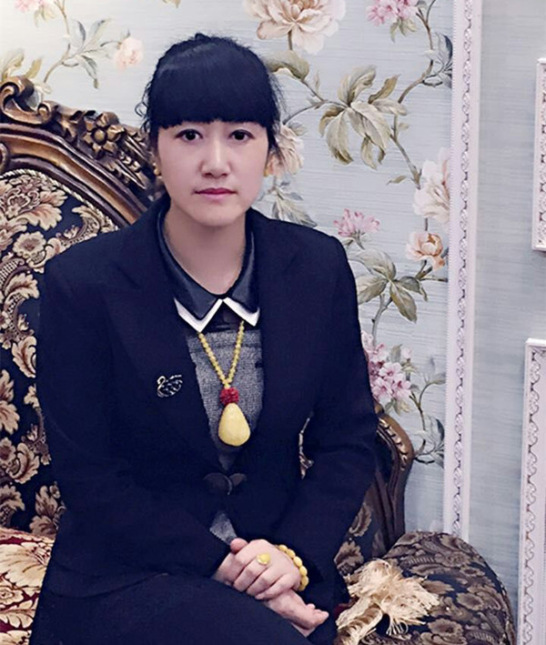 秦皇岛凤凰墙纸经销商姜希梦：坚持专业品质，真心服务万千家庭