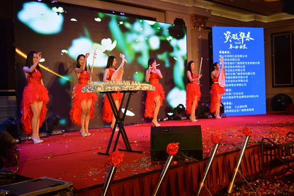 中国（南京）移门博览会推介会——佛山办事处授牌仪式”获得圆满成功