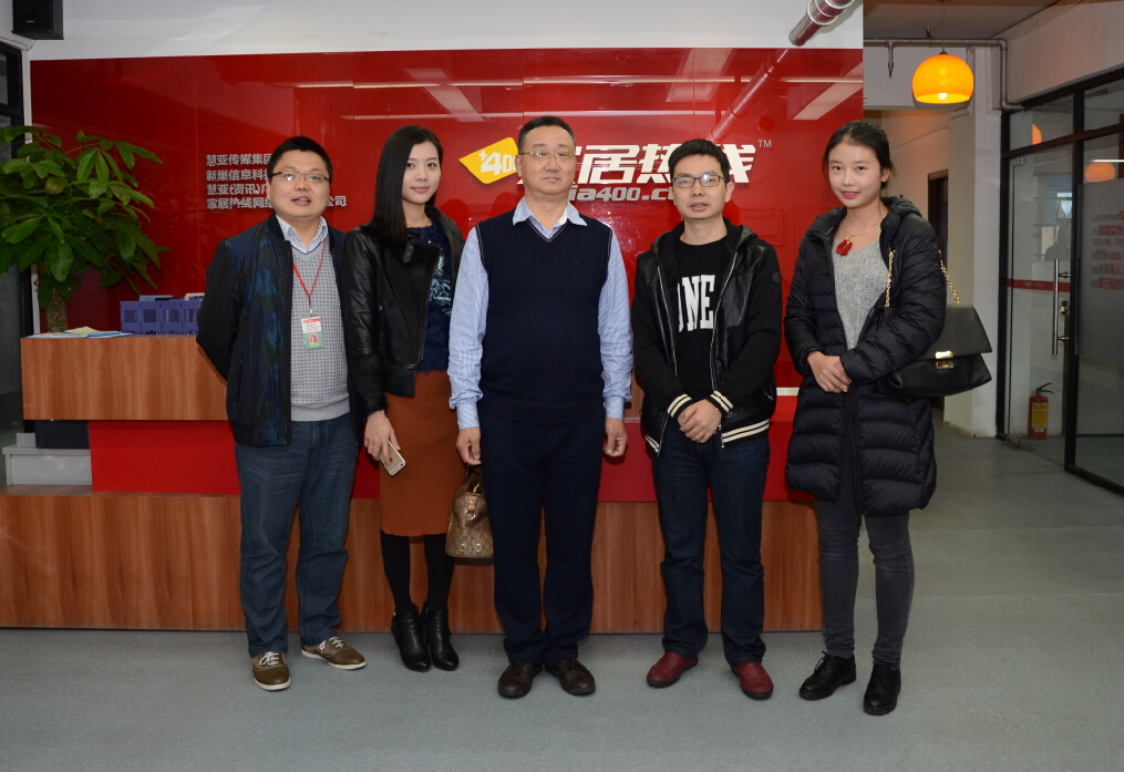 广东省门业协会秘书长徐生莅临慧亚传媒