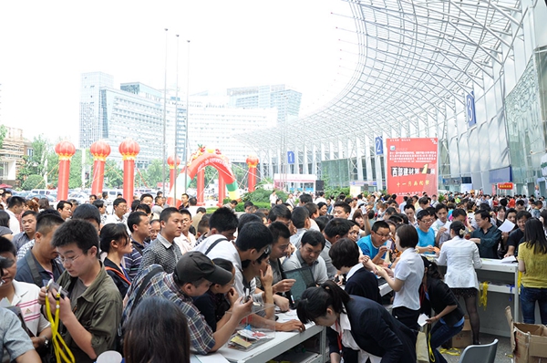 智慧城市发展，推动建筑建材智能化发展