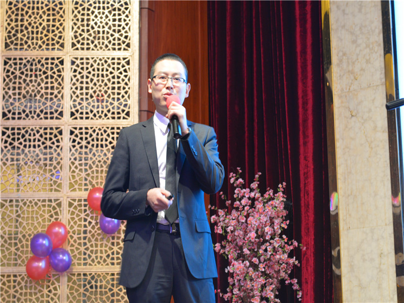 “会聚’匠’星”广东省橱柜业商业周年庆典暨年度颁奖典礼