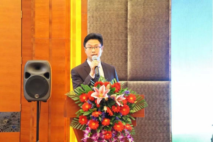“把握趋势•创新升级”东莞市橱柜行业协会2016年春茗会暨第二届第三次会员大会隆重召开 “把握趋势•创新升级”东莞市橱柜行业协会2016年春茗会暨第二届第三次会员大会隆重召开