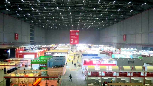 “大定制、大门窗”——2016上海建博会盛大开幕 “大定制、大门窗”——2016上海建博会盛大开幕