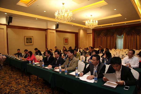 广东省门业协会锁具五金专业委员会选举大会在广州隆重召开 广东省门业协会锁具五金专业委员会选举大会在广州隆重召开