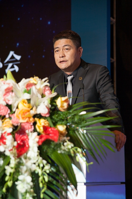 定制元年，聚势前行