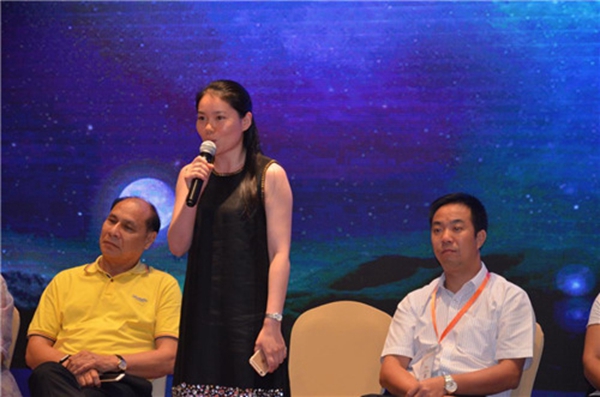中国大型门企供需对接会暨门配100新闻发布会隆重举行