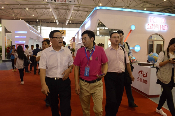 西部眺望——第三届西部门窗博览会擎举产业新机